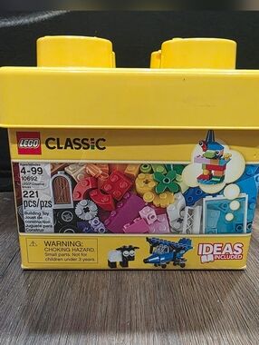 Lego Classic Bright Yellow Storage Case with Multicolor Bricks